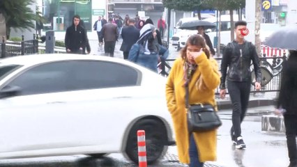 Toz taşınımı yağmurla birlikte çamura dönüştü