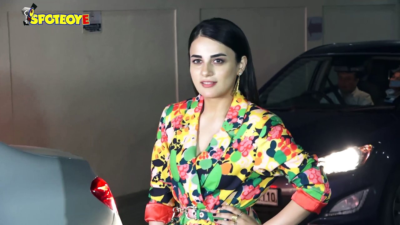 Mouni Roy, Rakul Preet Singh, Urvashi Rautela, Manish Malhotra at Angrezi Medium Screening