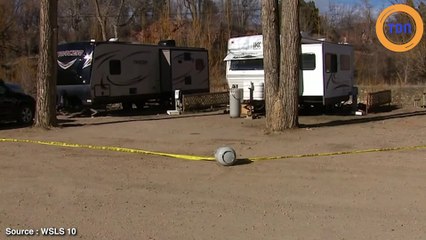 Un lion attaque un policier juste avant qu'il ne se fasse abattre !