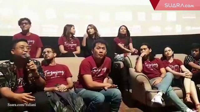 Hanung Bramantyo Sempat Tak Percaya Diri Garap Film Tersanjung