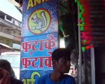 इंदौर: रंगपंचमी से पहले अमानक पॉलीथिन बेचने वालों पर निगम की बड़ी कार्रवाई