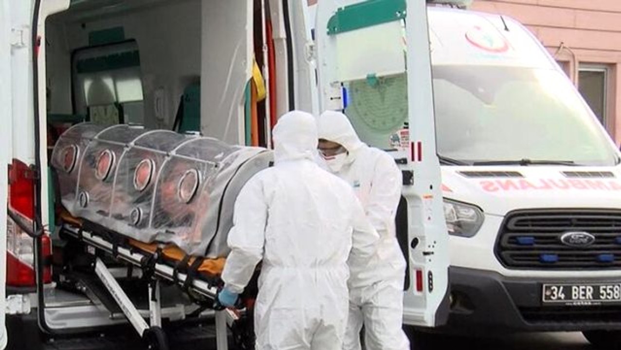 Bilim Kurulu üyesi: Koronavirüs karantinasındaki hastalara HIV ve sıtma ilaçları veriliyor