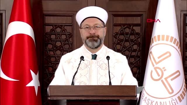 Diyanet İşleri Başkanı Ali Erbaş, koronavirüs nedeniyle basın toplantısı düzenledi -1