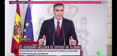 El retraso de Sánchez no es solo político: el presidente comparece casi una hora tarde para decir que este virus "lo pararemos entre todos"