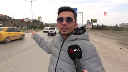 Terminallerde bilet bulamayan öğrenciler otostop çekti