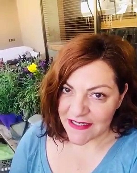 Κοροναϊός: Μένουμε Σπίτι – Η Βίκυ Σταυροπούλου...
