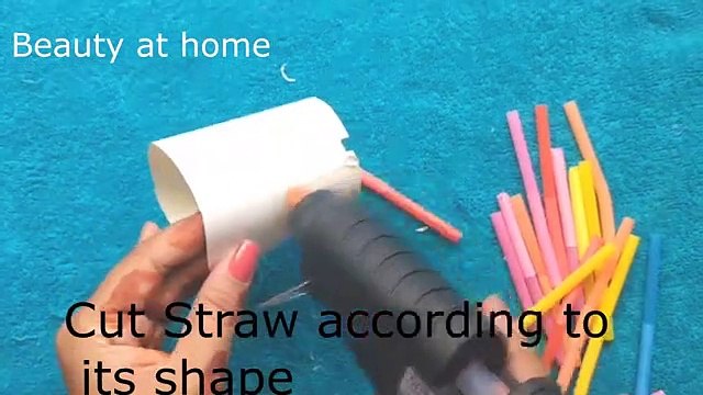 Best Out of Waste Old Fused Bulb Craft Idea Straw Crafts DIY Home Decorating Idea DIY Project