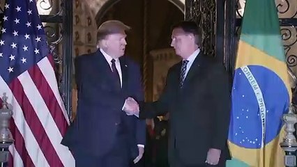 Bolsonaro comunica que su test del coronavirus dio negativo