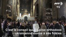 Coronavirus: l'Eglise orthodoxe d'Ukraine recommande aux fidèles de ne pas embrasser les icônes