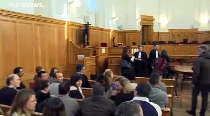 Le procès du chirurgien accusé de pédophilie a débuté en France