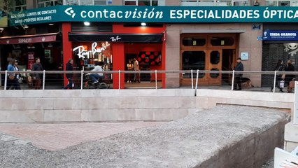 La zona de las ruinas y la calle Colón en Valencia vacías el viernes por la tarde por el coronavirus