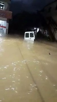 Chuva causou alagamentos no município de Alegre, no ES