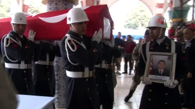 Şehit Jandarma Uzman Onbaşı Beyazıt Bestami Buluş son yolculuğuna uğurlanıyor
