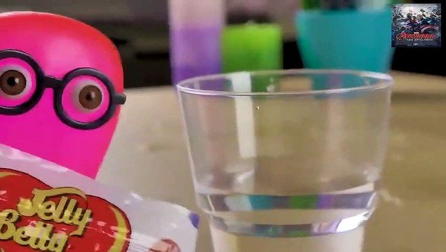 BABY ALIVE has a POOL PARTY! The Lilly and Mommy Show! The TOYTASTIC Sisters. FUNNY KIDS SKIT!