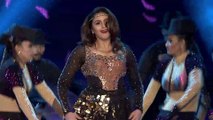 Huma Qureshi Sets The Stage On Fire With Her Rocking Performance