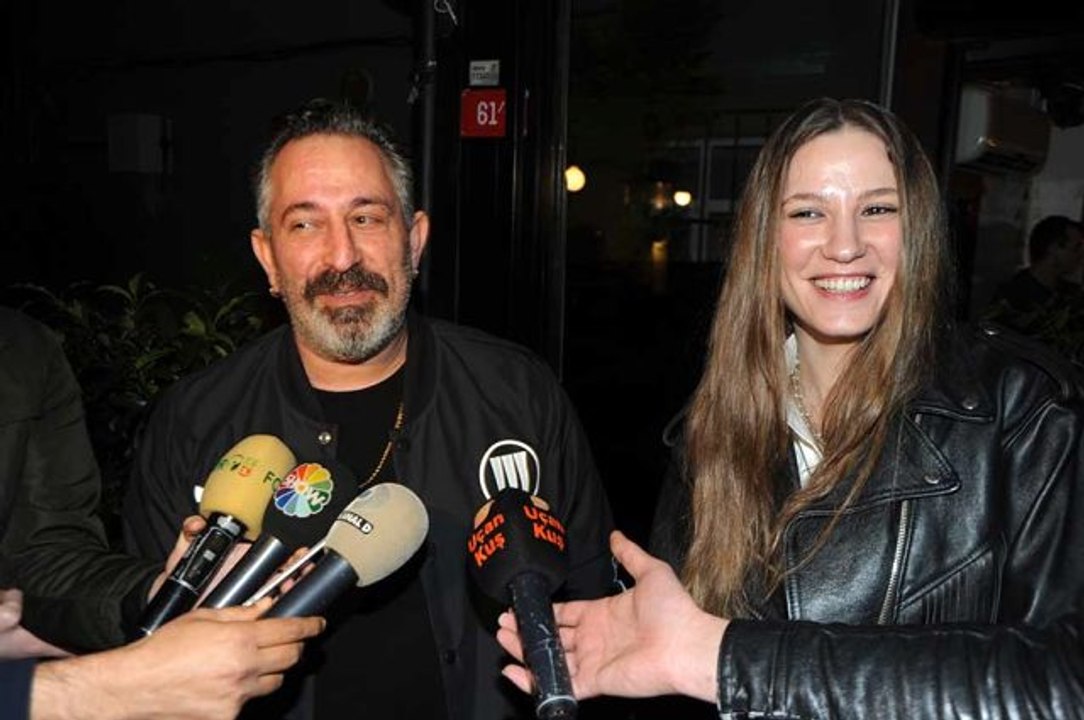 Serenay Sarıkaya ile aşk yaşayan Cem Yılmaz'dan evlilik yorumu: Size haber vereceğiz