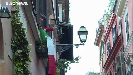 Ιταλία: Μουσική το «φάρμακο» για την καραντίνα