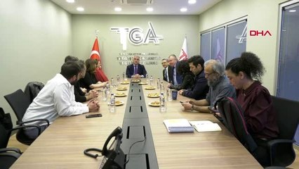 BAKAN ERSOY BİR HAFTA İÇİNDE ÖZEL TİYATROLARA NASIL BİR DESTEK PAKETİ SUNACAĞIMIZI AÇIKLAYACAĞIZ.