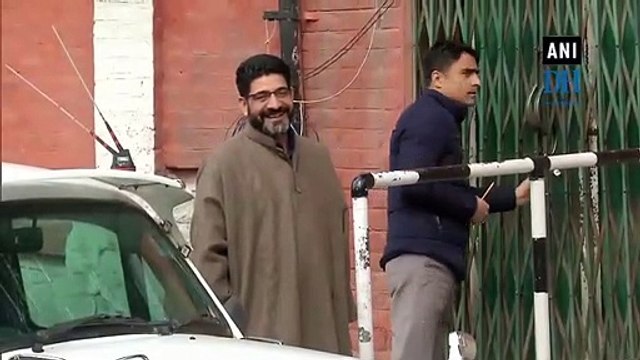 Farooq Abdullah meets under detention son Omar in Srinagar