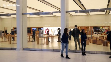 Apple Store prepares to close doors in NYC during coronavirus outbreak