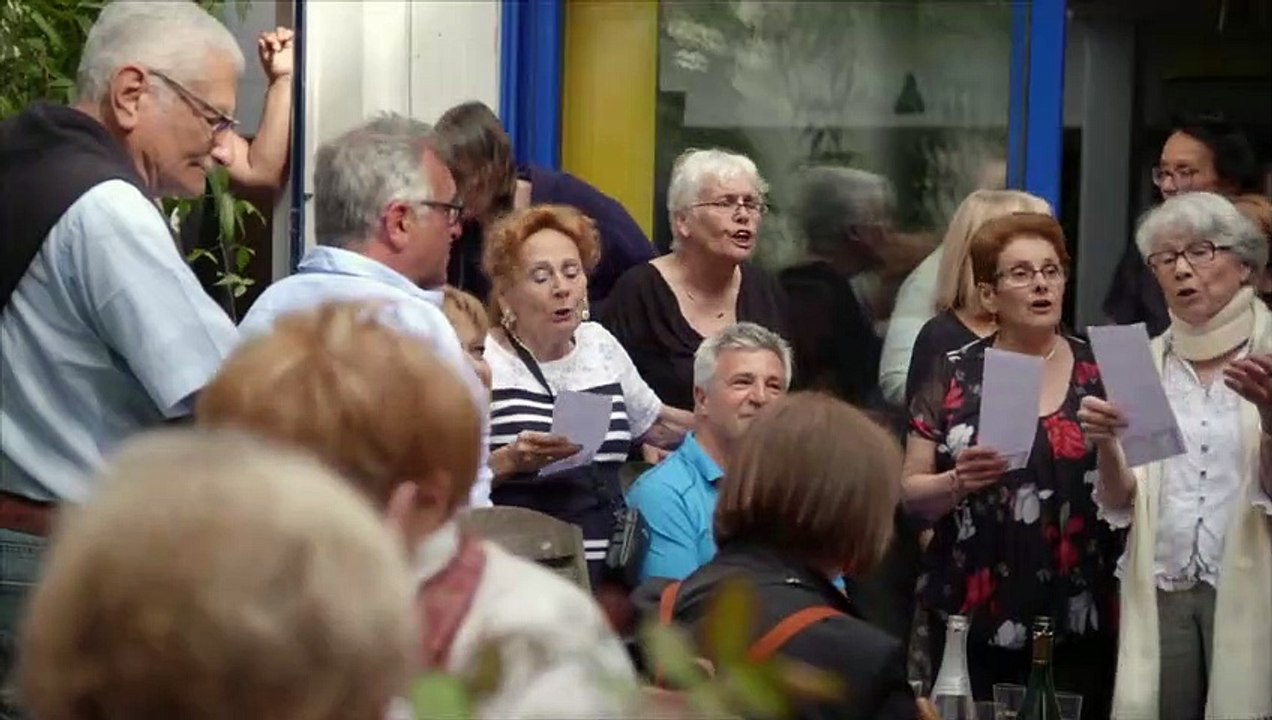 Pingouin & Goéland et leurs 500 petits Bande-annonce VF