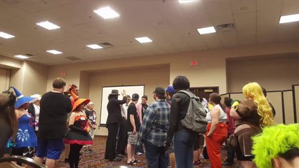 Mark and Johnny review Shine Con Las Vegas 2018