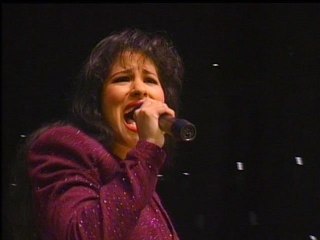 Selena - Disco Medley (Live From Astrodome)