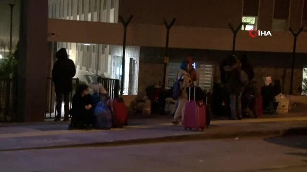 Medine'den gelen Umre yolcuları Ankara'da karan...