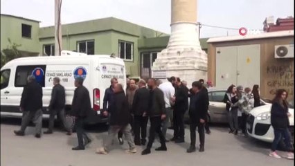Mersin'deki yangında balkondan düşerek ölen kadın son yolculuğuna uğurlandı