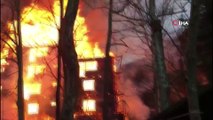 Alev alev yanan 4 katlı ahşap bina küle döndü