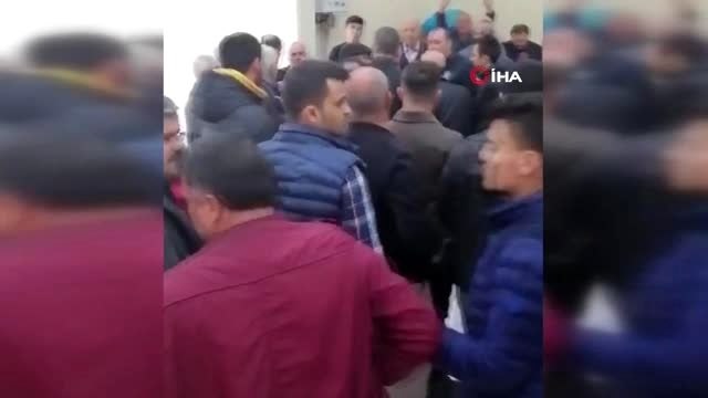 Verem Savaş Derneği kongresinde kavga çıktı