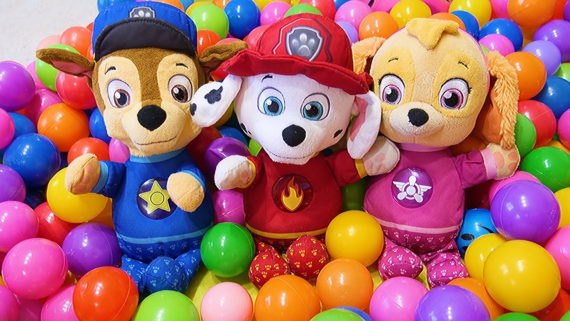 Aprende los Colores con Video Educativo para Niños! Compilación de Juguetes  de Paw Patrol 