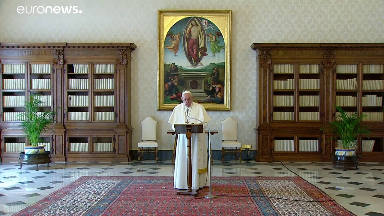 El papa Francisco elogia la "creatividad" de los curas en la pandemia