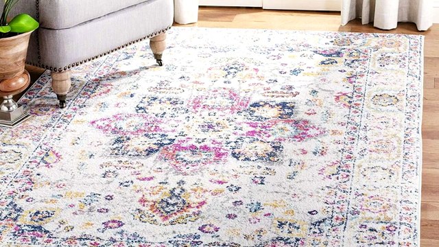 HOME DECORATING IDEAS - VINTAGE MEDALLION DISTRESSED AREA RUG COLOR OPTIONS