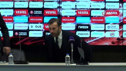 Okan Buruk: “Zirve yarışı devam ediyor”