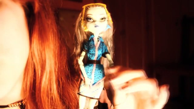 ASMR SPANISH SHOW AND TELL Mi colección de monster high-Jess ASMR