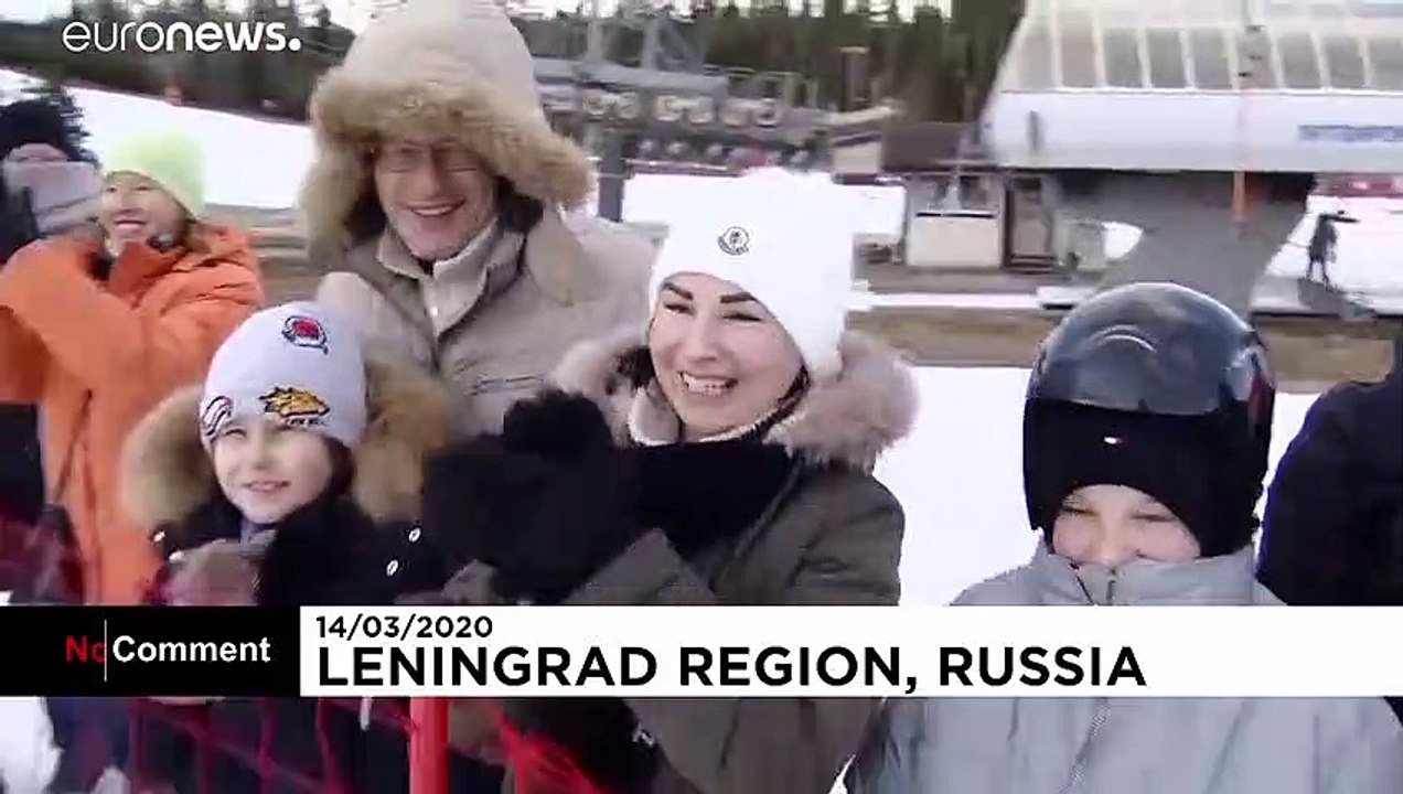 Russland: Kunstvoll den Abhang herunter