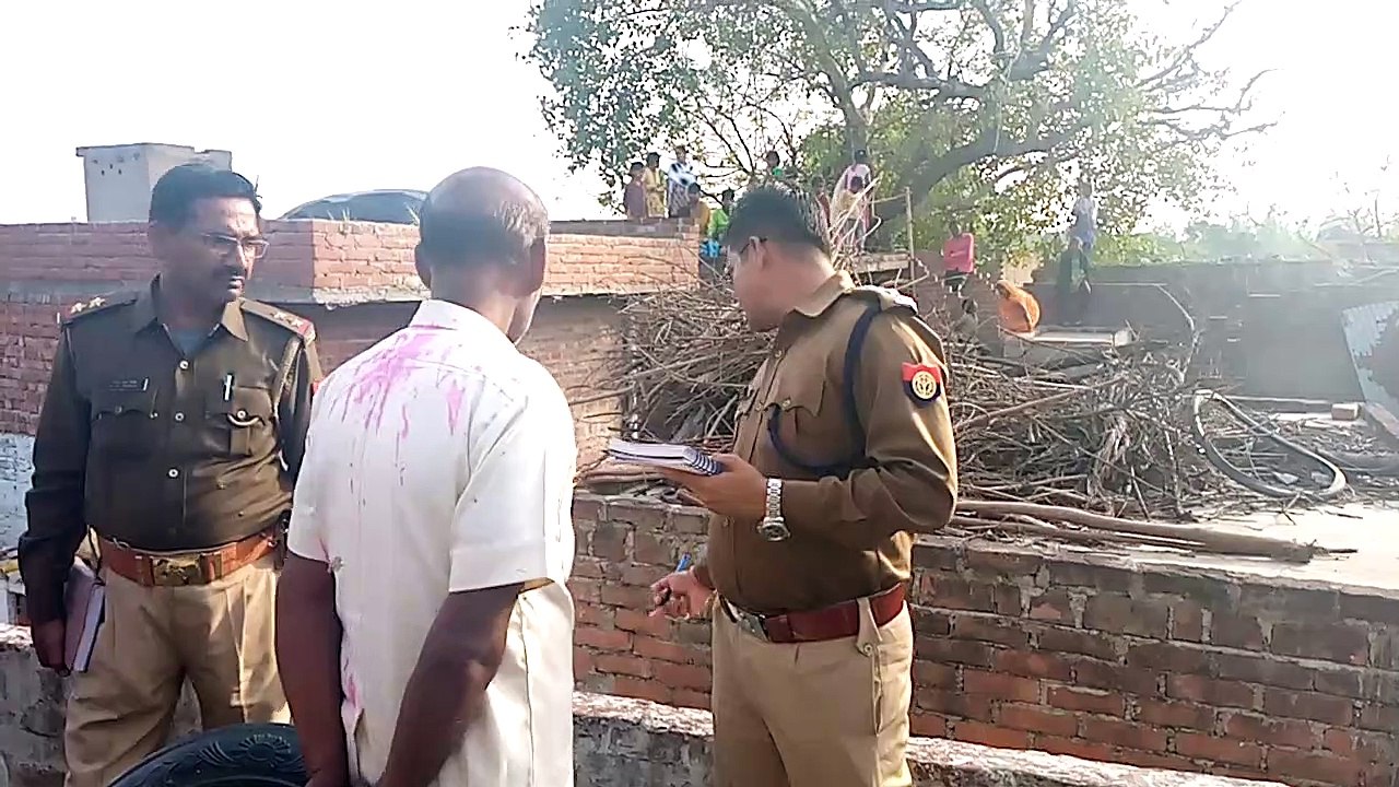 मैनपुरी: महिला ने लगाई फांसी, परिजनों ने लगाया हत्या का आरोप
