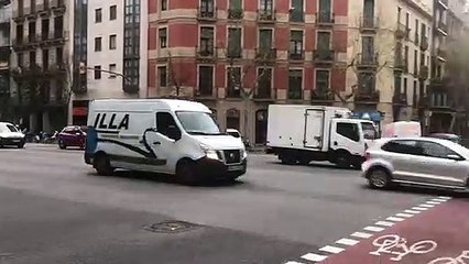 Continua l'activitat al  carrer de l'Aragó amb el de Girona (Barcelona)