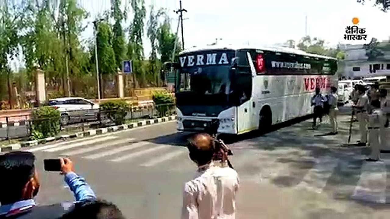 राज्यपाल के विधानसभा जाने से पहले कमलनाथ ने फ्लोर टेस्ट नहीं कराने का पत्र जारी किया, नाराज गवर्नर 11 मिनट में सदन से लौटे