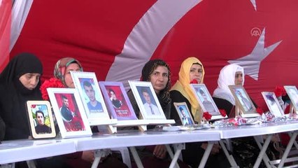 Diyarbakır annelerinin oturma eylemine bir aile daha katıldı