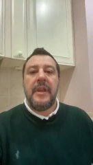 Tải video: Matteo Salvini: Nuovo ospedale in Fiera a Milano, al lavoro giorno e notte per trovare in tutto il mondo tutti i macchinari necessari per partire.