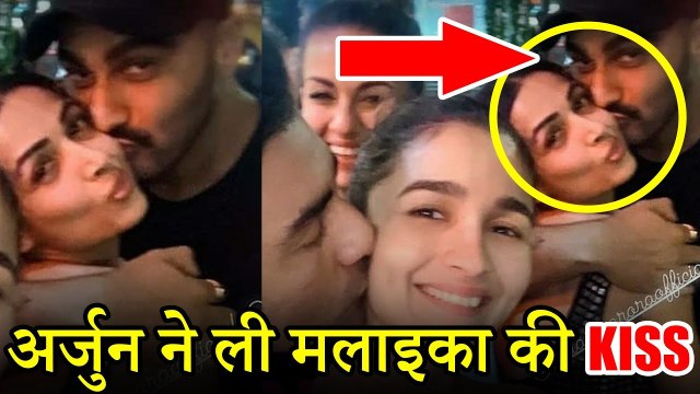 Arjun Kapoor Ki$$ Malaika Arora At Alia Bhatt's 27 Birthday Bash _