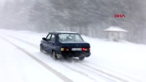 KÜTAHYA Domaniç'te kar yağışı