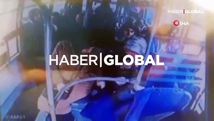 Korkunç kaza minibüsün içinde böyle görüntülendi