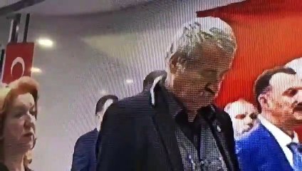 CHP'li üye İstiklal Marşı'nı okumadı
