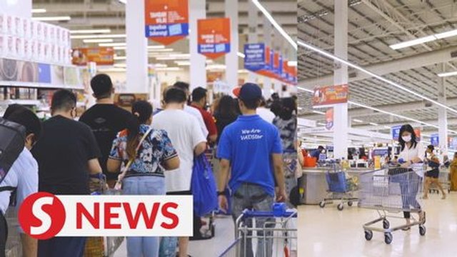 Shoppers bear long queues ahead of PM’s announcement over Covid-19