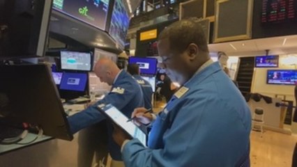 Sector aéreo se desploma en Wall Street por restricciones y bajada de vuelos