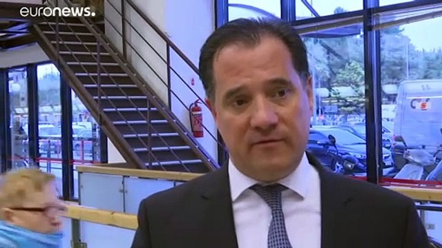 Eυρώπη: Ουρές στα σούπερ μάρκετ