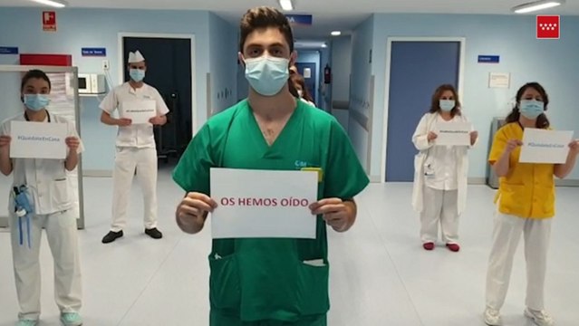 Sanitarios agradecen los aplausos de los madrileños